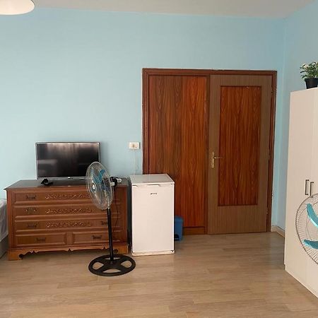 מסטרה Venice Night 13 Family Room מראה חיצוני תמונה