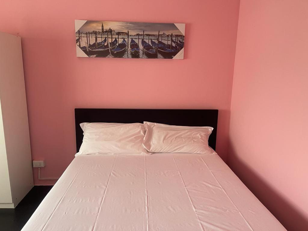 מסטרה Venice Night 13 Family Room מראה חיצוני תמונה